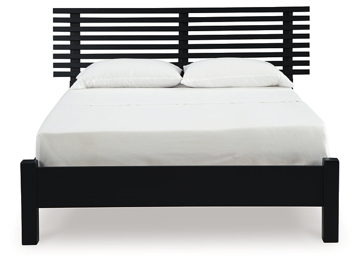 Danziar Full Slat Panel Bed
