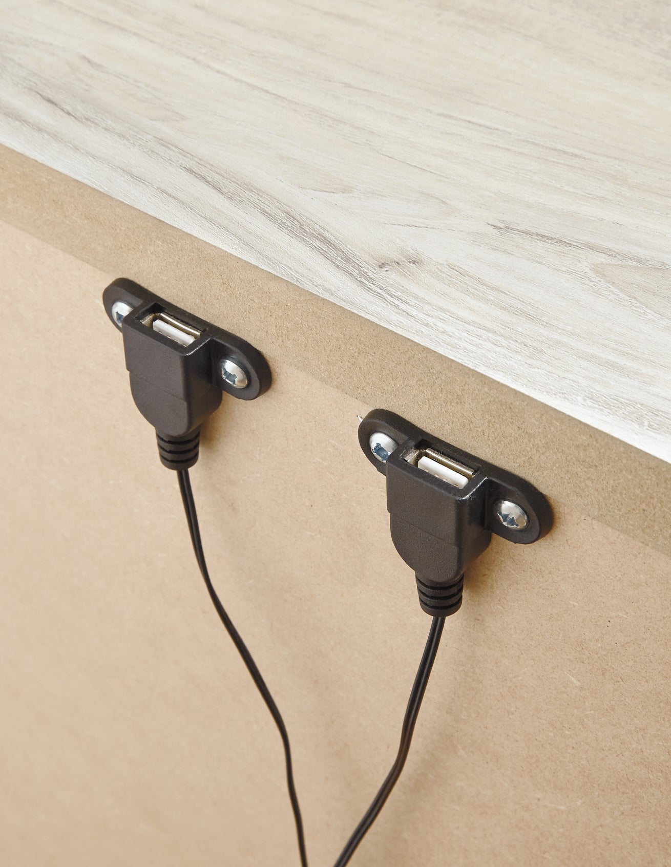 Bellaby Panel Bed With Mirrored Dresser, Chest And Nightstand