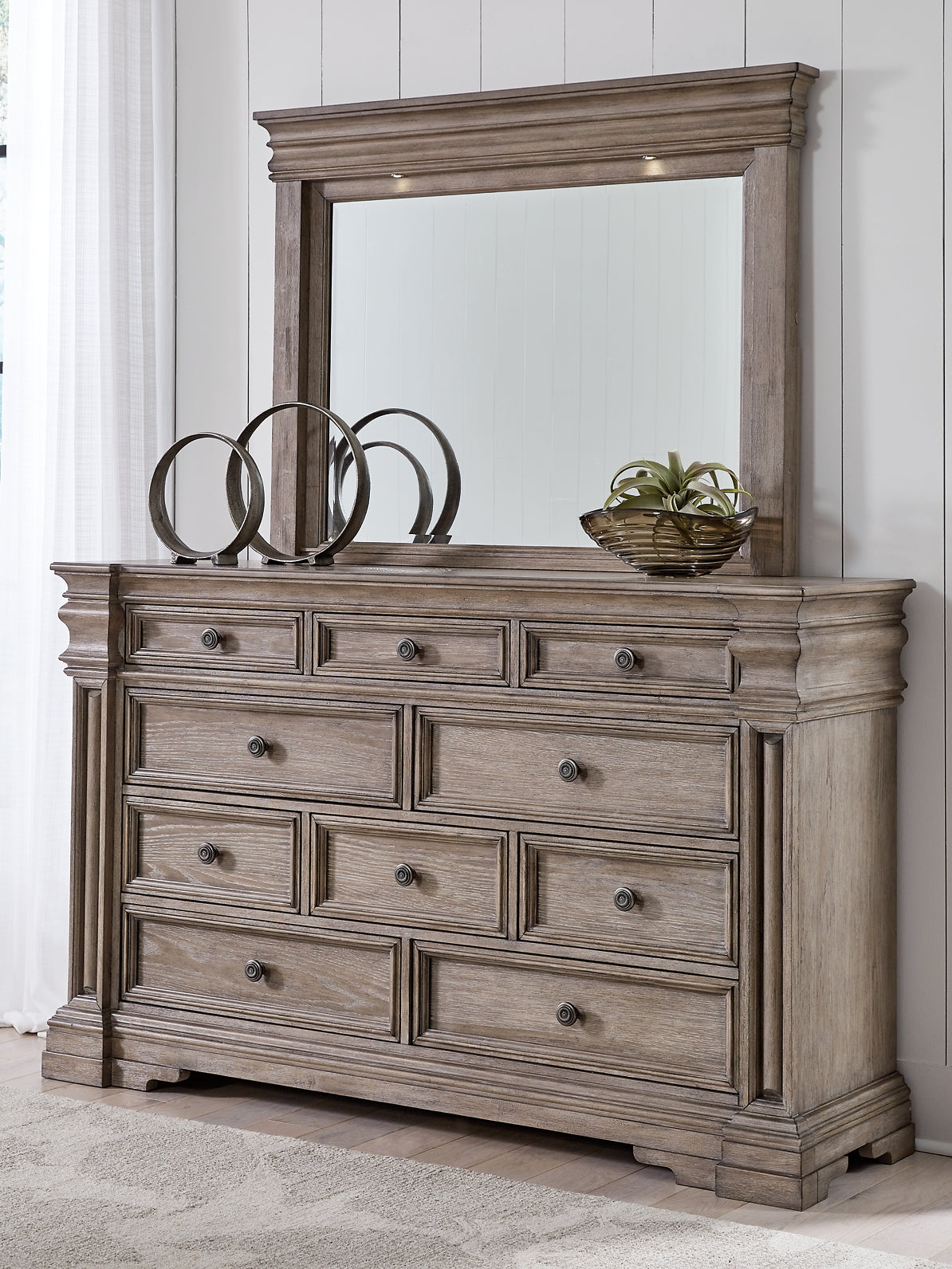 Blairhurst King Panel Bed with Mirrored Dresser and Chest