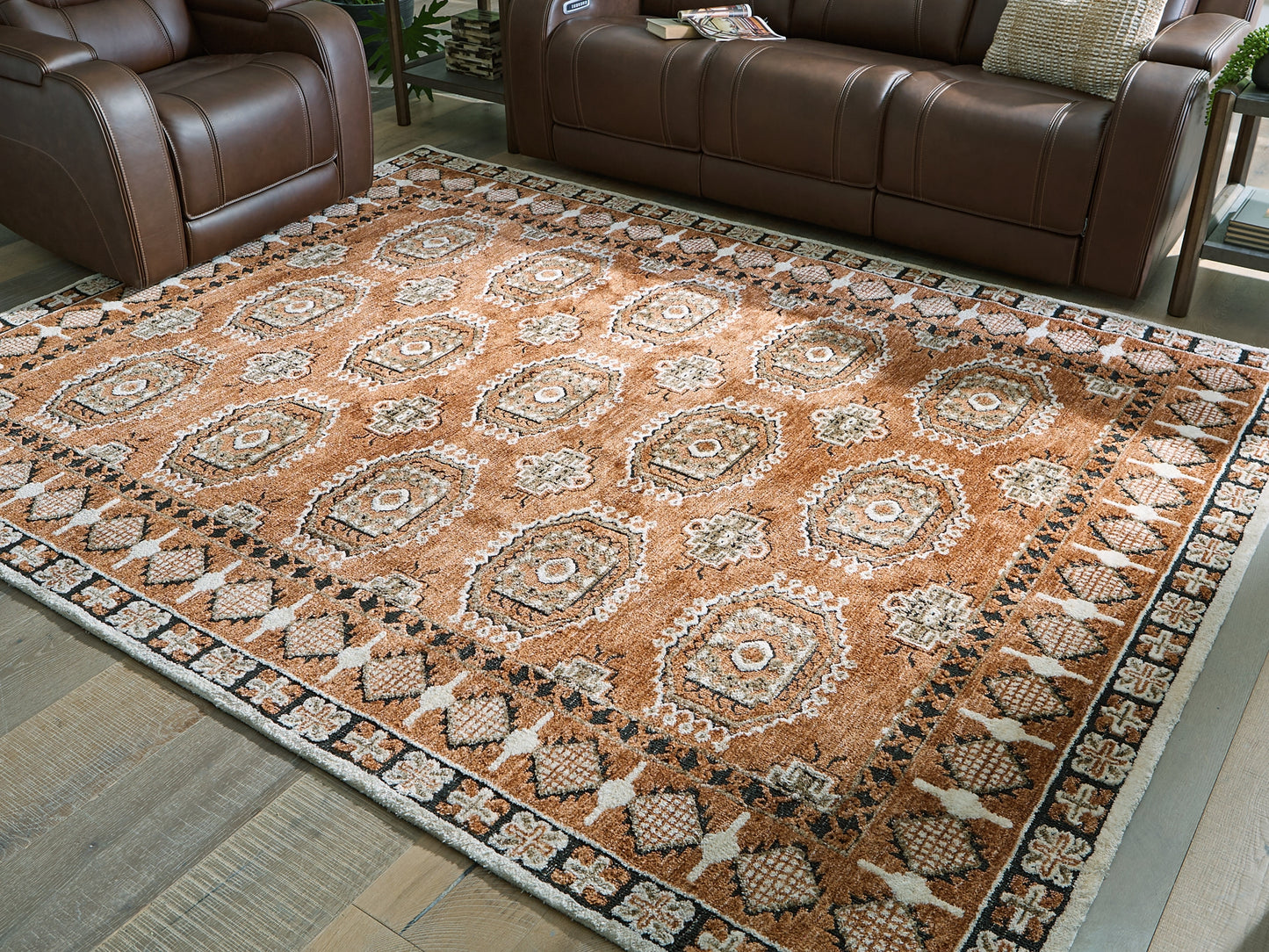 Qaabiz Medium Rug