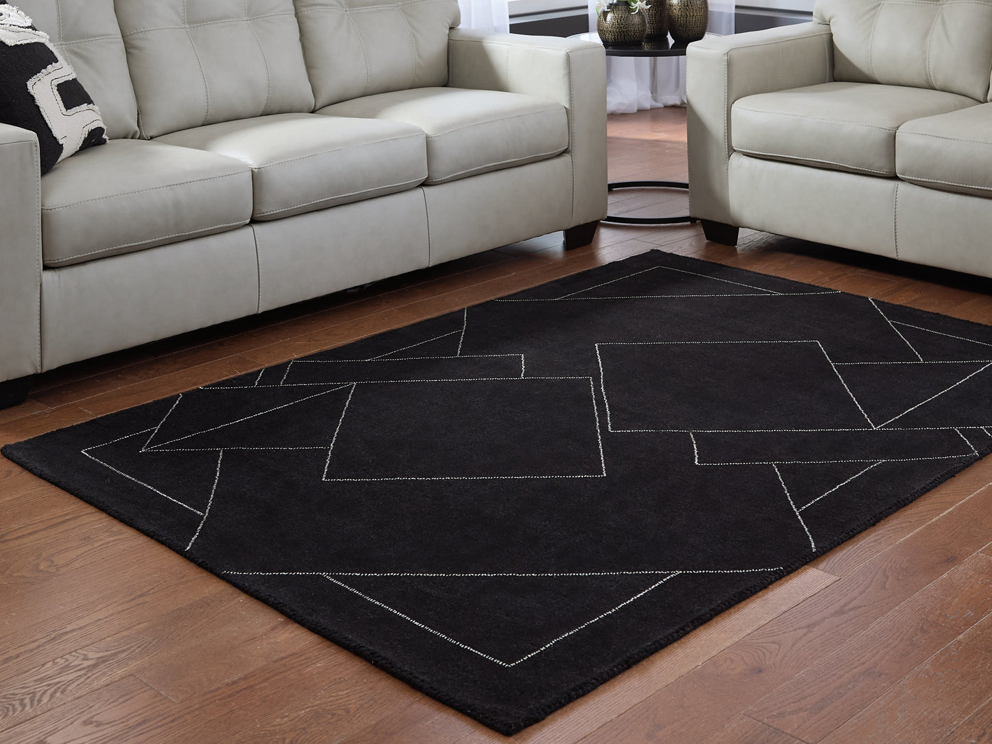Marav Medium Rug