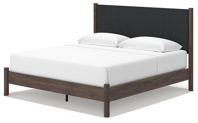 Pamytta  Upholstered Panel Platform Bed