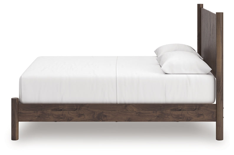 Pamytta  Panel Platform Bed