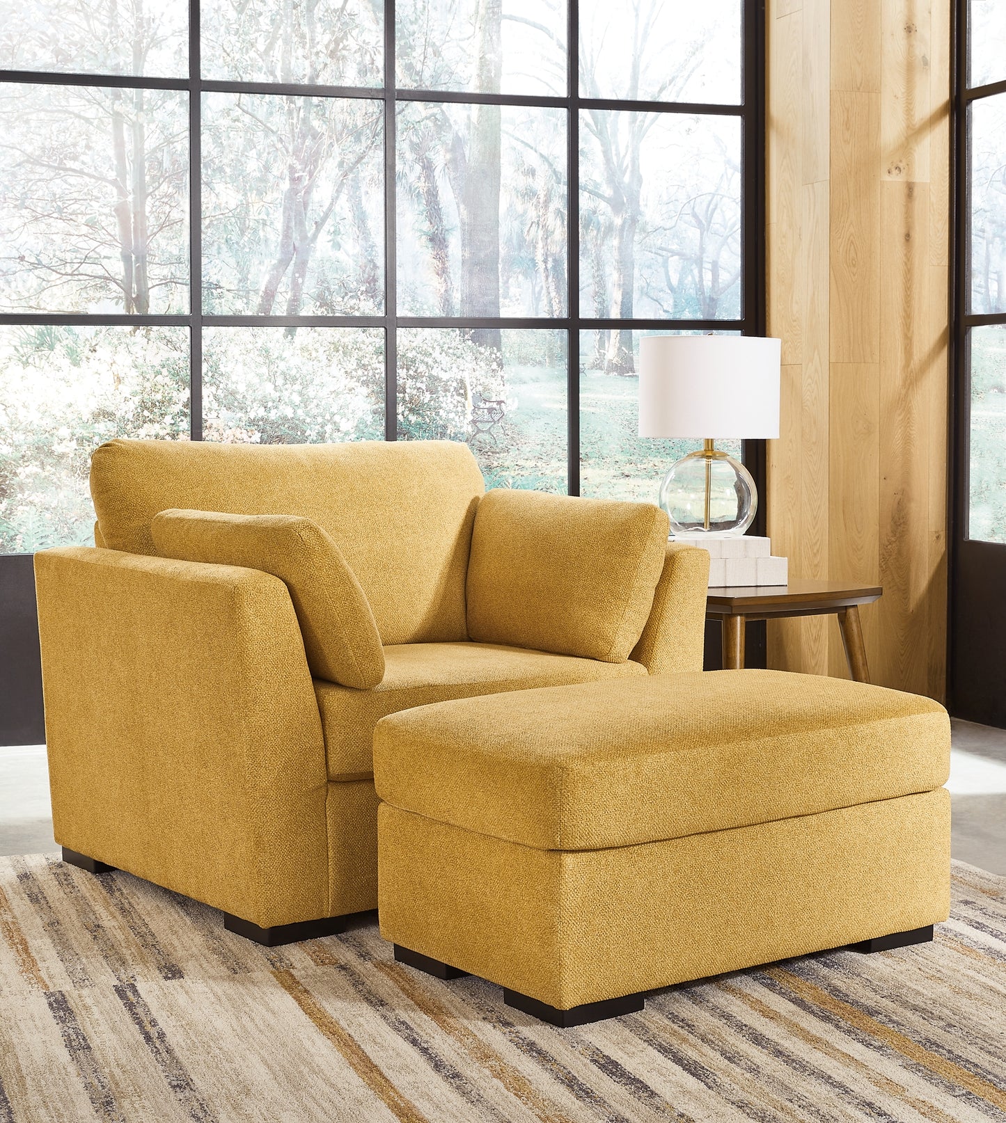 Keerwick Chair and Ottoman