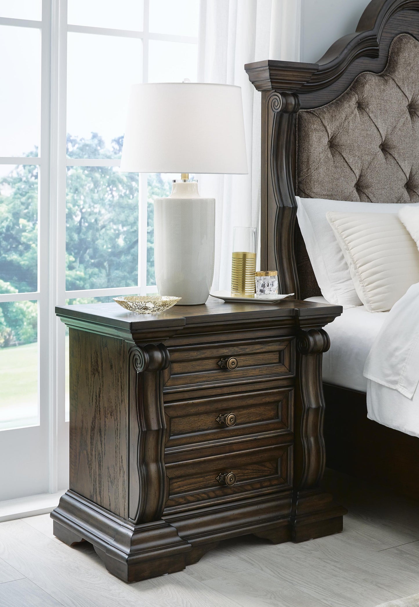 Maylee Queen Canopy Bed, Dresser, Mirror and Nightstand