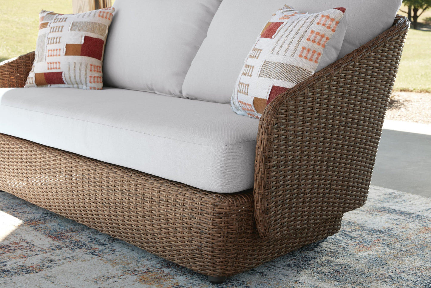 Double Point Love/Swivel Chairs Set (3/CN)